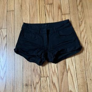 H&M Women’s Black Jean Shorts Size 2